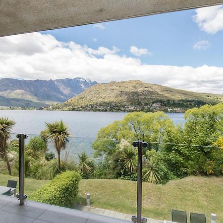 Lakeside Luxury With Spa Queenstown Zewnętrze zdjęcie
