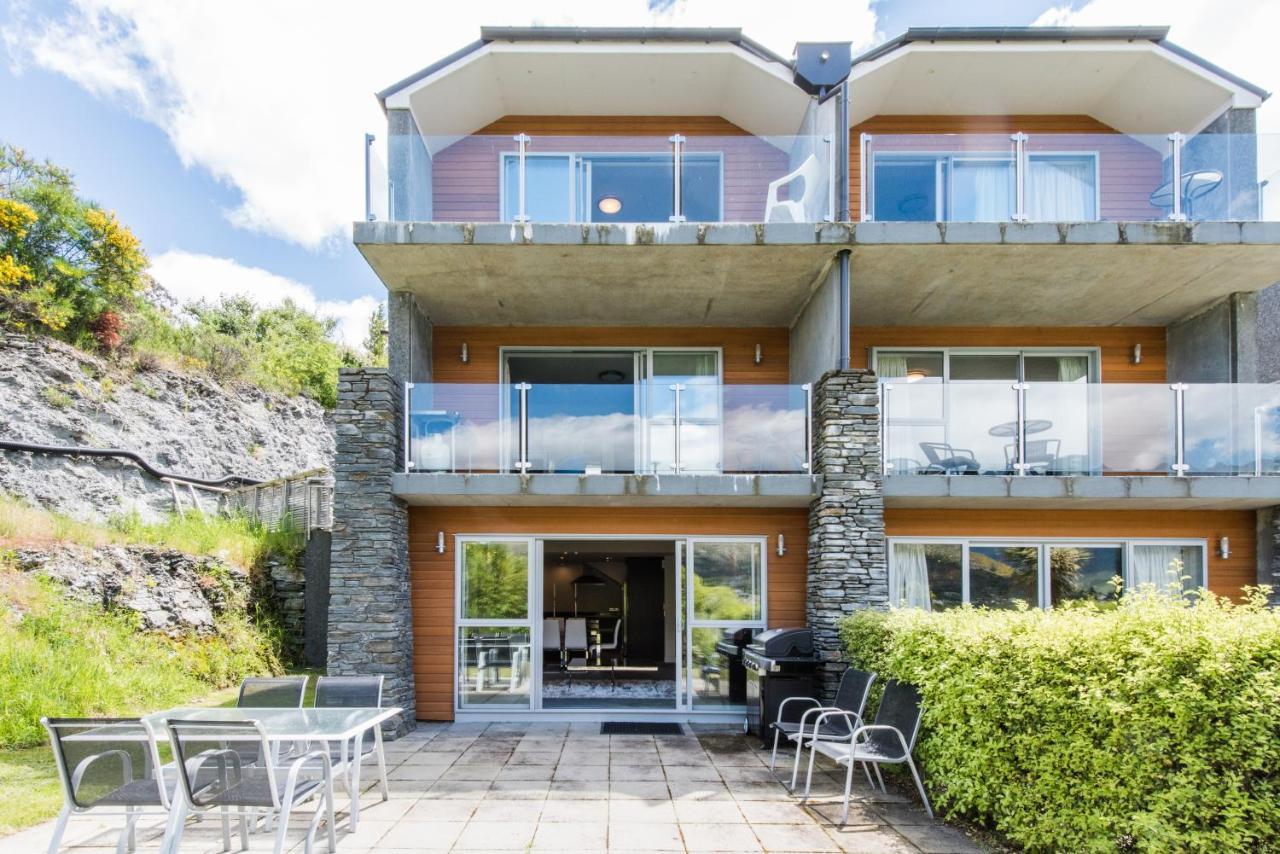 Lakeside Luxury With Spa Queenstown Zewnętrze zdjęcie